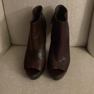 Sexy  BCBG MaxAzria Deep Burgundy Open Tie Booties♥️♥️♥️